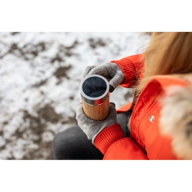 Bambusowy termos 500 ml z wyświetlaczem i sitkiem