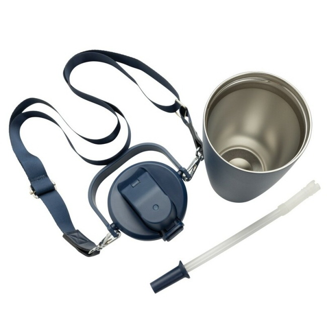 Granatowy kubek termiczny 600 ml z uchwytem i paskiem