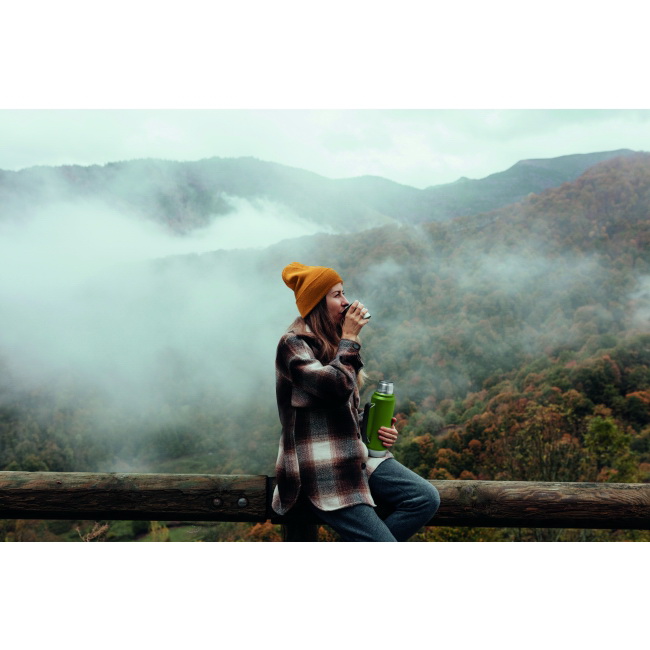 Nyima 1 L – zielony termos stalowy z uchwytem