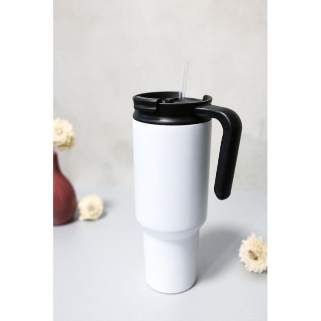 Stalowy kubek termiczny 1100 ml biały z uchwytem